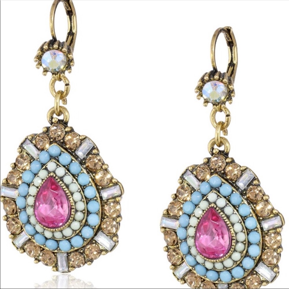 BETSEY JOHNSON MULTI-STONE DROP EARRINGS
